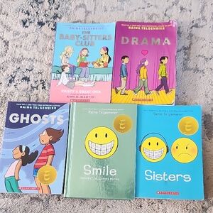 Scholastic Graphic Novels Set - Pink, Purple, Blue, Green, Yellow
